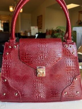 Vintage Red Faux Crocodile Embossed Satchel Handbag